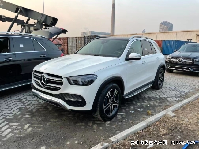21款奔馳GLE450 天津港口現(xiàn)車 手續(xù)齊全 