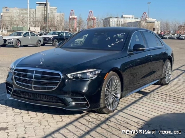21款長軸奔馳S500  平行進口車型 天津港口現(xiàn)車