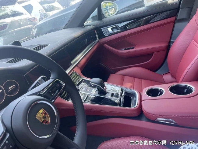 平行進(jìn)口保時(shí)捷Panamera   手續(xù)齊全 港口熱賣中