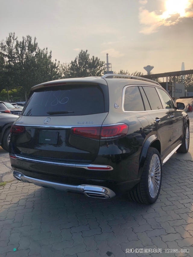 22款邁巴赫GLS600現(xiàn)車到店港口熱賣顏色齊全 手續(xù)齊全