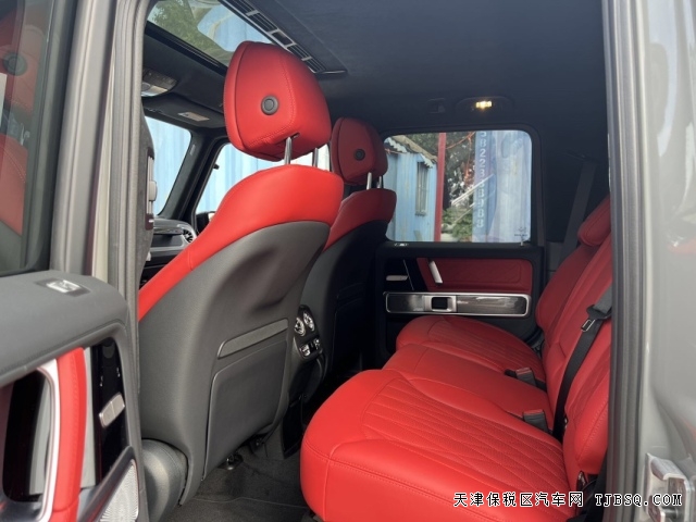 22款美版奔馳G63 天津港口現(xiàn)車 手續(xù)全