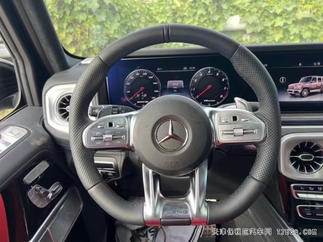 22款美版奔馳G63 天津港口現(xiàn)車熱賣中 價(jià)格大跳水