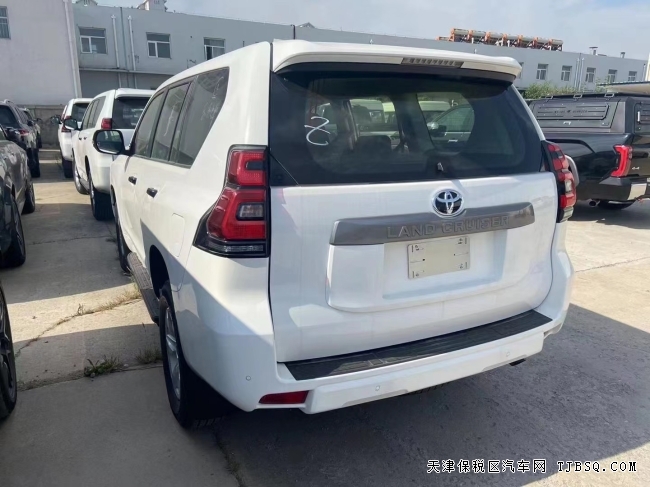 22款歐版霸道2800天津港口現(xiàn)車熱賣中