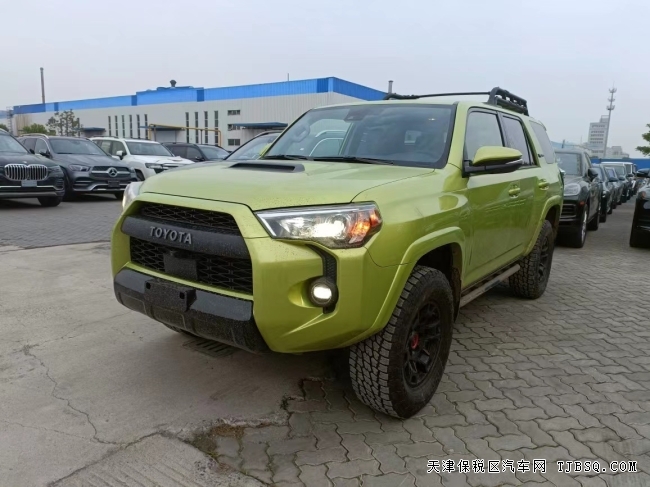 22款加版超霸 4.0TRD PRO 現(xiàn)車顏色齊全 不愧是車如其名超霸 具體詳情配置講解