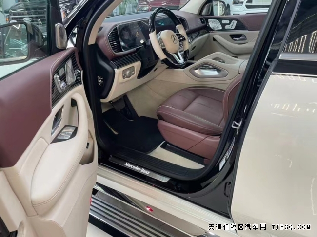 GLS450升級邁巴赫內(nèi)飾 130萬起 現(xiàn)車手續(xù)齊 免費提供私人訂制方案