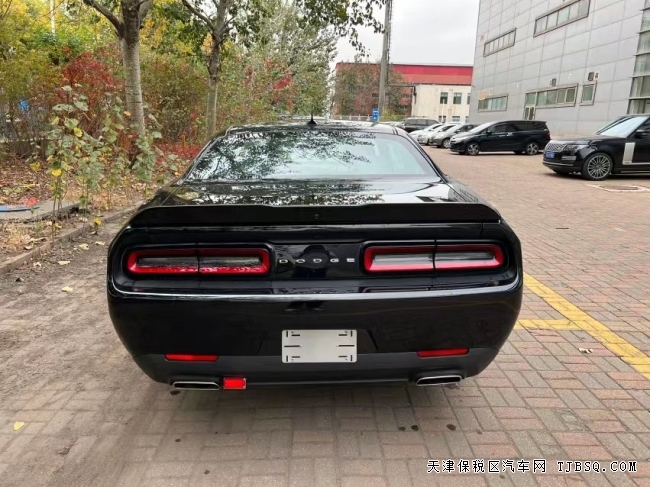 22款3.6挑戰(zhàn)者 現(xiàn)車手續(xù)齊 顏色齊全 報(bào)價(jià)以及圖片