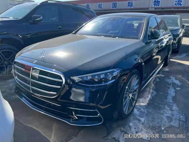 天津港平行進口車22款美規(guī)奔馳S500港口現(xiàn)車 低價甩賣