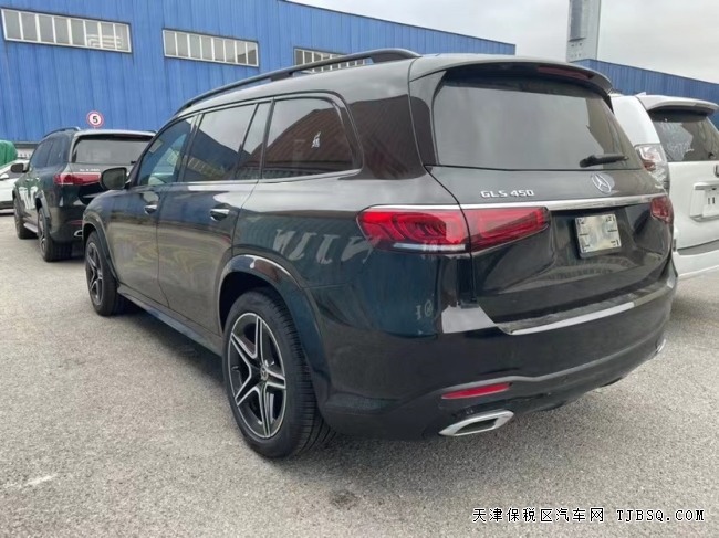 22款美版奔馳GLS450天津港口現(xiàn)車熱賣中 3.0T  