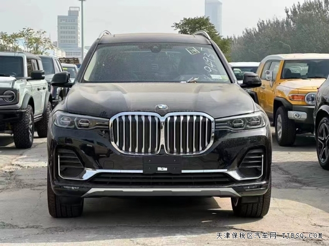 平行進口 22款寶馬X7 SUV 最新價格 配置 天津港 熱賣中