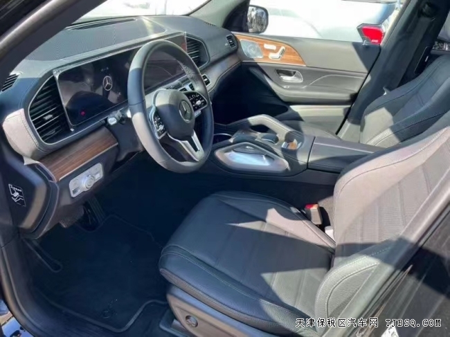 天津港平行進(jìn)口 奔馳GLS450 現(xiàn)車