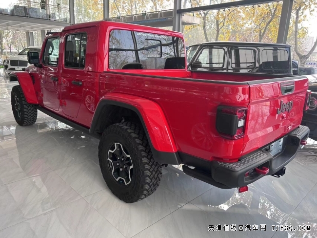 加版高配角斗士現(xiàn)車 國(guó)外一手貨源 展廳現(xiàn)車手續(xù)齊全 當(dāng)天開票