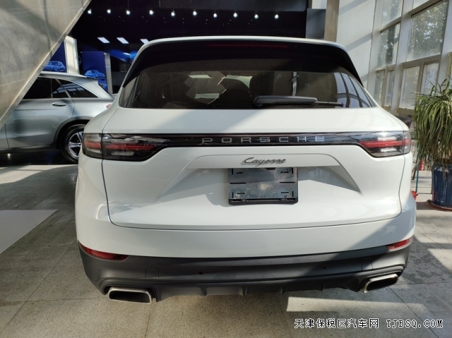 21款平行進(jìn)口保時捷卡宴  港口現(xiàn)車 今日特價98萬