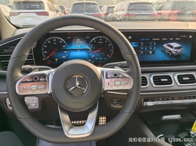 天津港最新消息22款美規(guī)奔馳GLS450現(xiàn)車熱賣