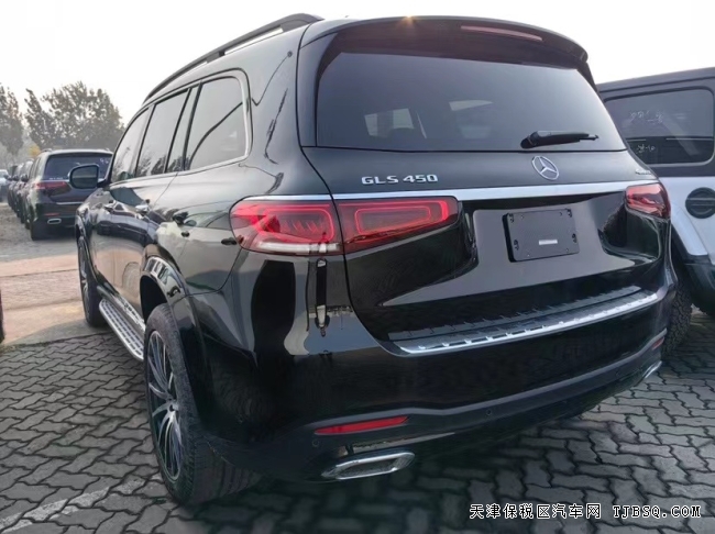 天津港最新消息22款美規(guī)奔馳GLS450現(xiàn)車熱賣