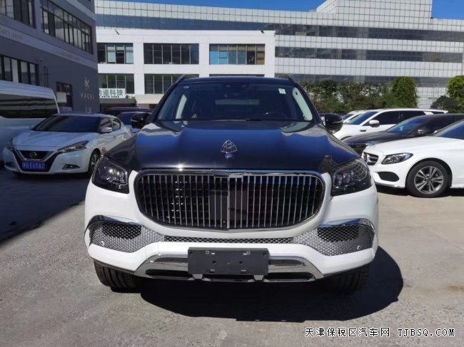 22款奔馳GLS450升級改裝四座邁巴赫 100多萬能買到300多萬的車
