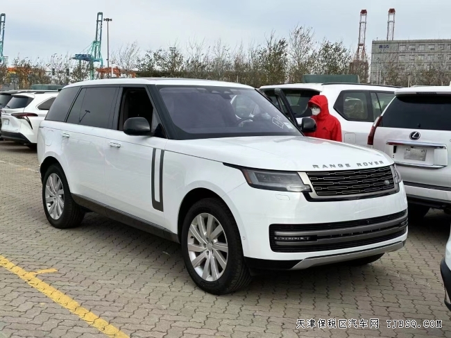 天津港平行進(jìn)口 路虎攬勝行政加長 現(xiàn)車