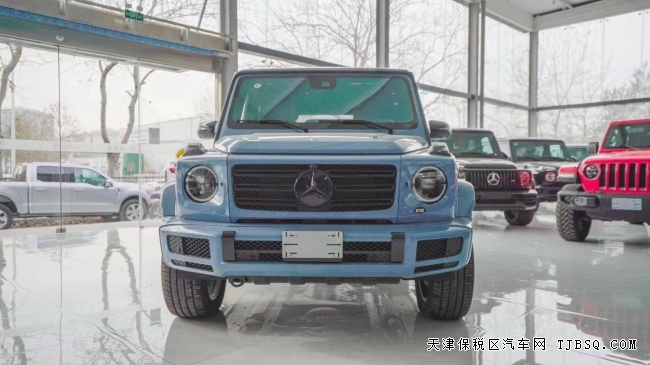 天津港平行進口 奔馳G550 瓷器藍 現(xiàn)車可提