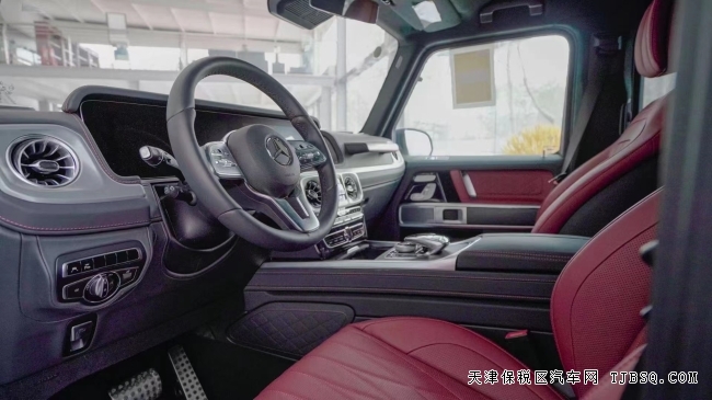 天津港平行進口 奔馳G550 瓷器藍 現(xiàn)車可提