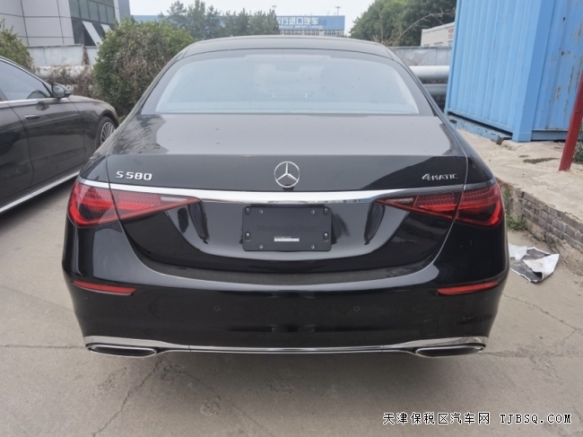 平行進(jìn)口22款奔馳S580天津港現(xiàn)車價(jià)格優(yōu)惠可全國(guó)抵稅