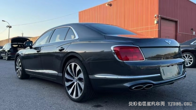 平行進(jìn)口22款賓利飛馳天津港現(xiàn)車(chē)促銷(xiāo)優(yōu)惠分期全國(guó)