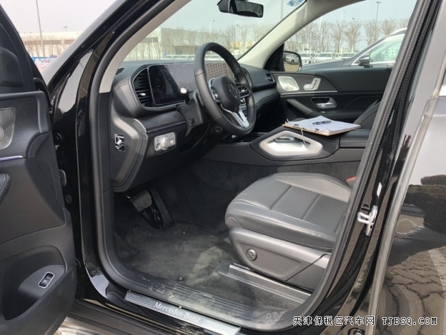平行進(jìn)口22款奔馳GLE450天津港現(xiàn)車最新價(jià)格配置圖片