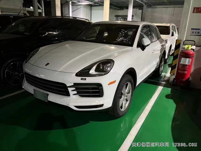 天津港平行進口 卡宴 現(xiàn)車