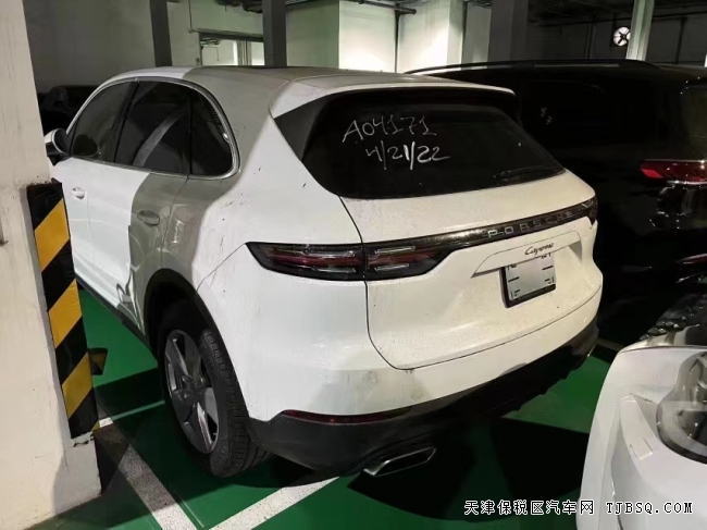 天津港平行進口 卡宴 現(xiàn)車