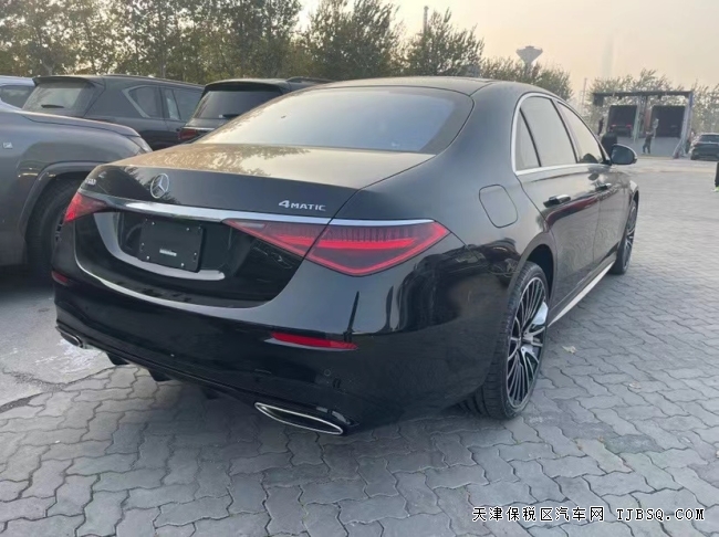 天津港平行進(jìn)口 奔馳s500 現(xiàn)車 黑色