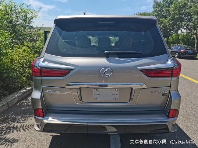 天津港平行進口雷克薩斯570現(xiàn)車直降 年底促銷價 最后一批大V8發(fā)動機 