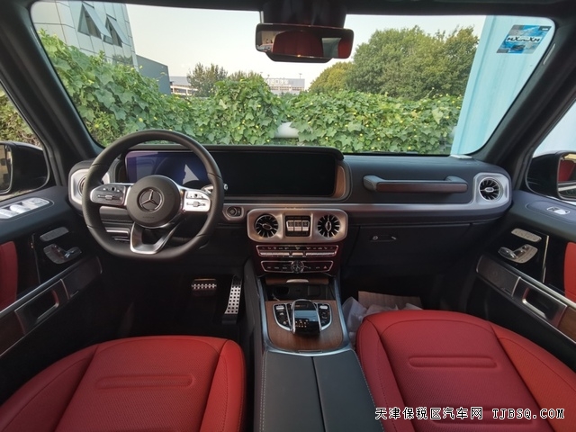 22款奔馳G500天津港口現(xiàn)車熱賣中 全國(guó)可上牌 無(wú)豪車稅