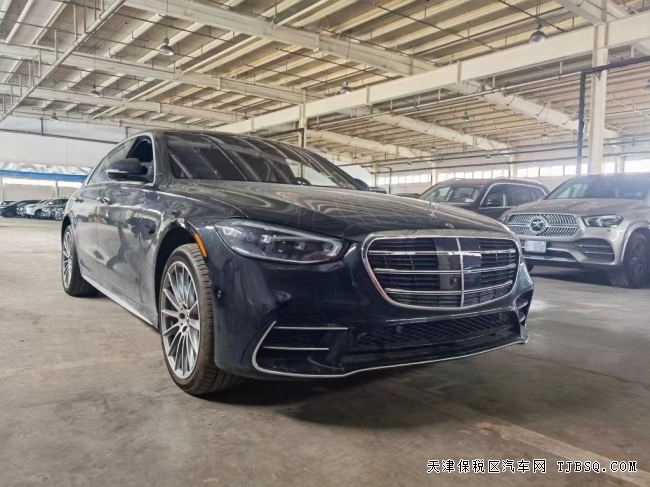 天津港平行進口 s500 22款 AMG 現(xiàn)車手續(xù)齊