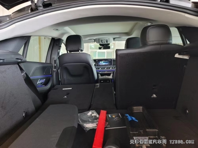 22款奔馳gle450coupe現(xiàn)車最新報(bào)價(jià) 顏色配置齊全 隨時(shí)提