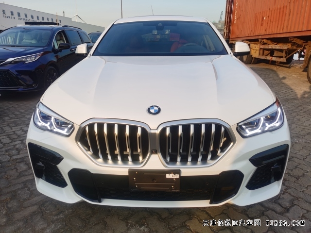 22款寶馬X6  平行進(jìn)口車型 港口現(xiàn)車 手續(xù)齊全