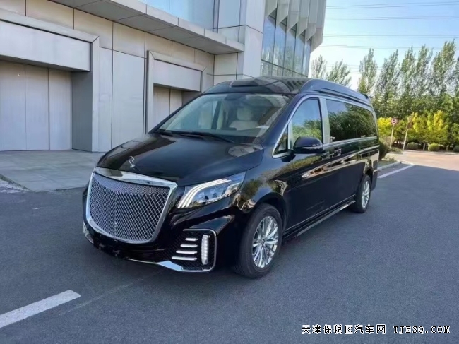 平行進口22款奔馳V250天津港口現(xiàn)車私人定制