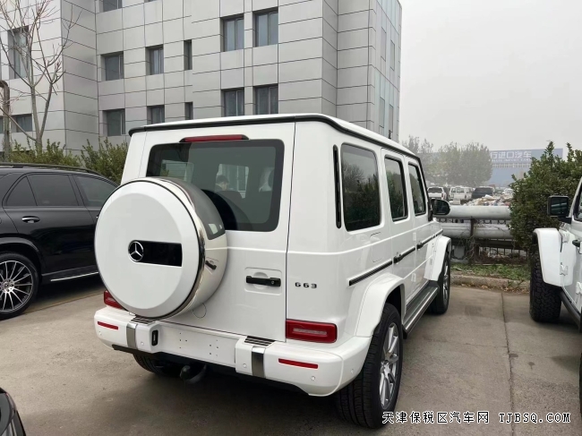 21款美版G63天津港口現(xiàn)車熱賣中 年底鉅惠中