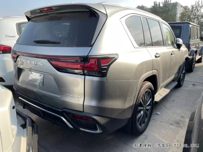 平行進(jìn)口22款雷克薩斯LX600港口現(xiàn)車報(bào)價(jià)以及車輛照片