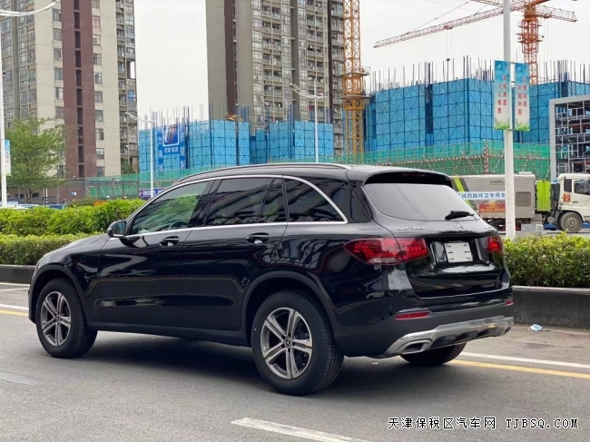 天津平行進(jìn)口21款奔馳GLC現(xiàn)車超低價(jià) 港口熱賣