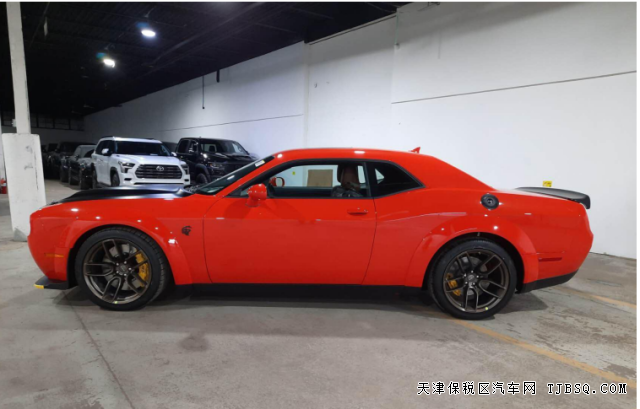 18649036440 22款挑戰(zhàn)者 6.2T SRT Hellcat地獄貓寬體紅眼現(xiàn)車