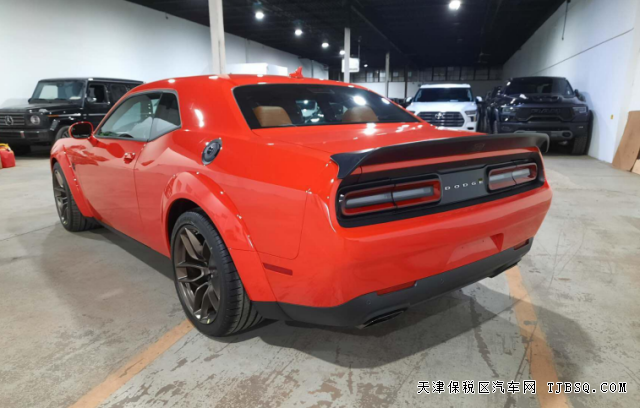 18649036440 22款挑戰(zhàn)者 6.2T SRT Hellcat地獄貓寬體紅眼現(xiàn)車