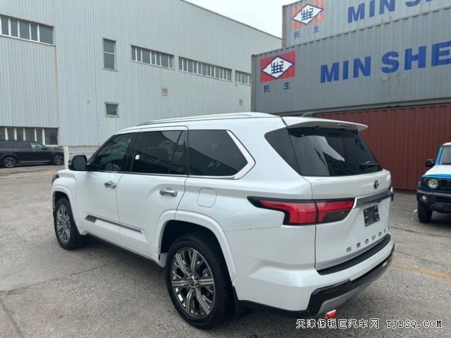 23款豐田紅杉3.5T 現(xiàn)車港口優(yōu)惠熱銷中