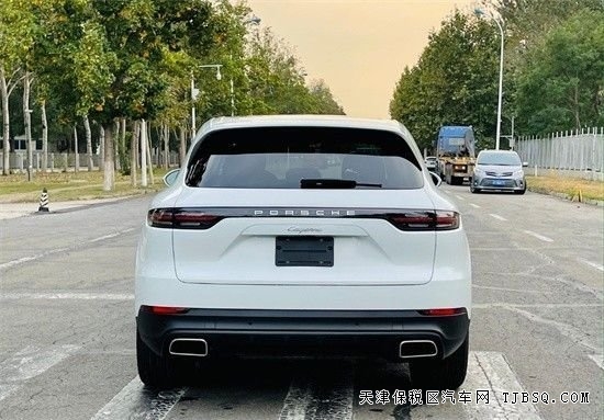 18649036440 23款保時捷卡宴82萬起可按揭