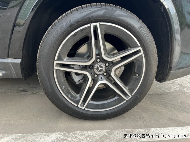 18649036440 23款奔馳GLS450對(duì)比中規(guī)都有那些優(yōu)勢(shì)