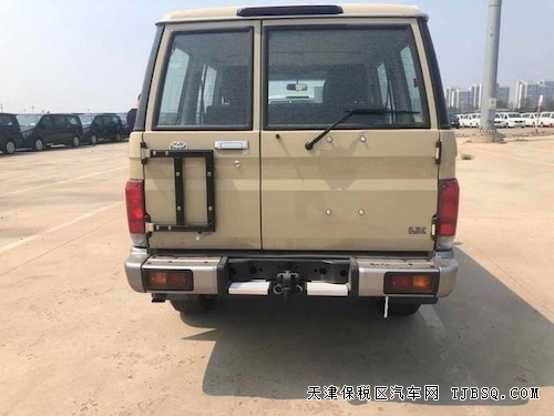 豐田酷路澤LC76   70周年紀(jì)念版硬派越野車熱銷中