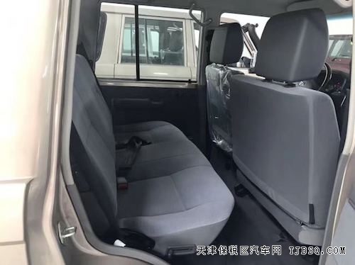豐田酷路澤LC76   70周年紀(jì)念版硬派越野車熱銷中