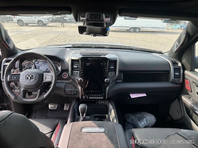 真男人的夢想皮卡車型23款道奇公羊霸王龍6.2L機械增壓港口最新行情價格