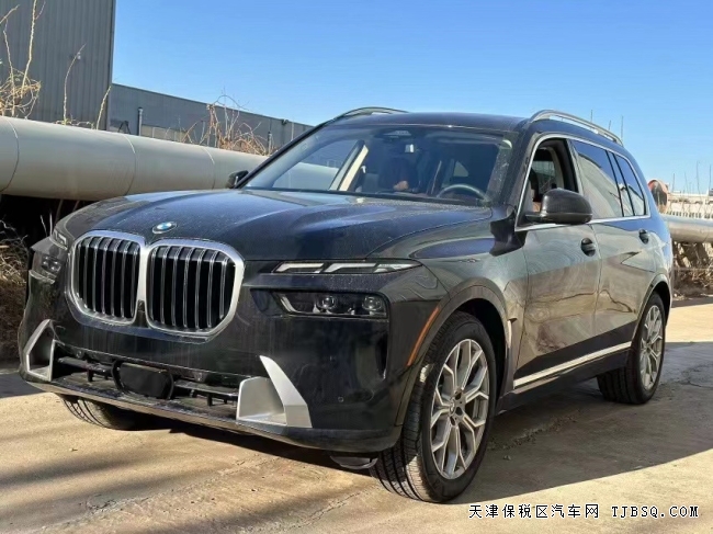 天津平行進口23款寶馬X7 現(xiàn)車顏色配置手續(xù)齊全 跳水價熱賣