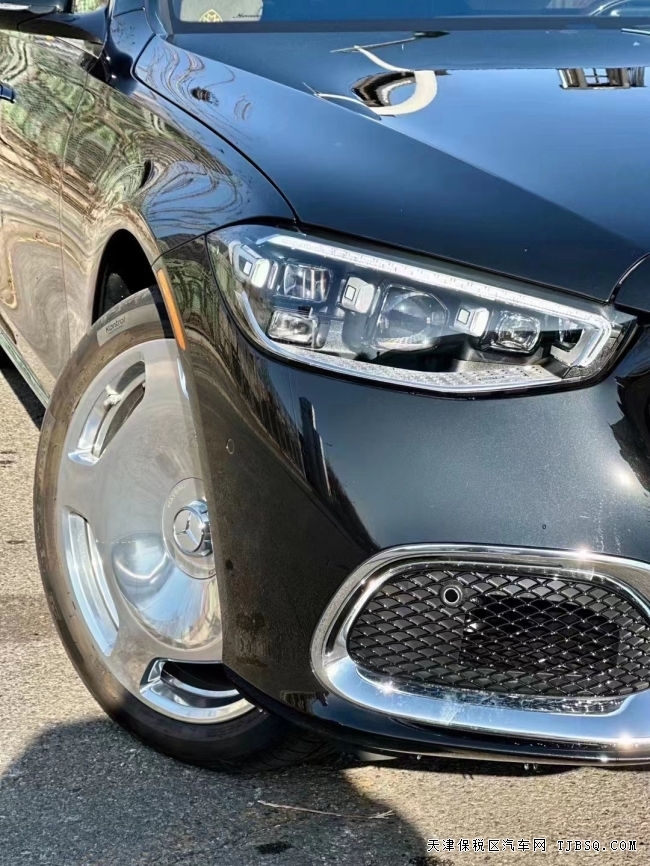 天津港平行進(jìn)口車邁巴赫S580現(xiàn)車熱賣中 詳情配置參數(shù) 和4s店對比有優(yōu)勢