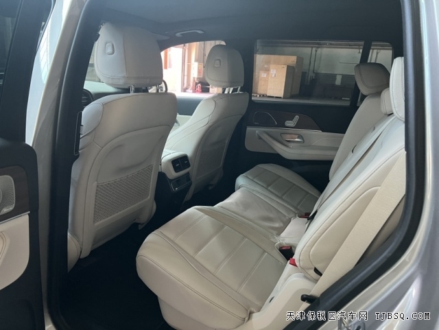 平行進口GLS450對比中規(guī)優(yōu)勢巨大  同款配置省10萬左右 