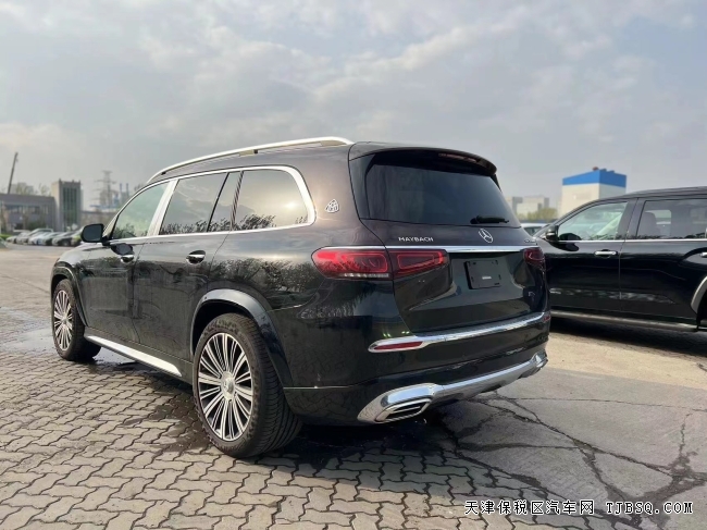 天津港平行進口車 奔馳邁巴赫GLS600 超豪華SUV PK 賓利添越