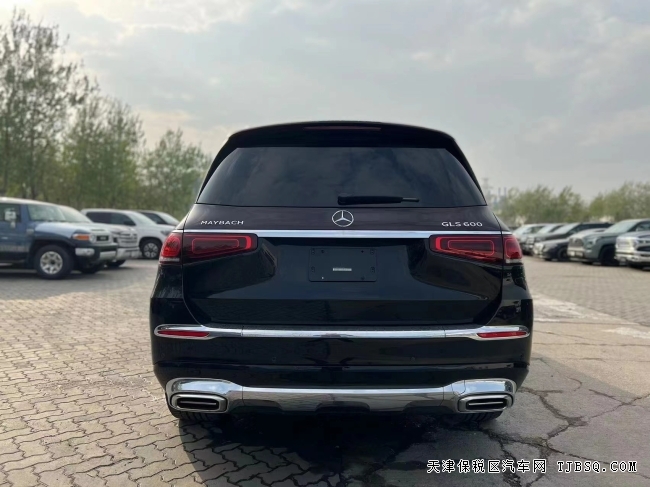 天津港平行進口車 奔馳邁巴赫GLS600 超豪華SUV PK 賓利添越
